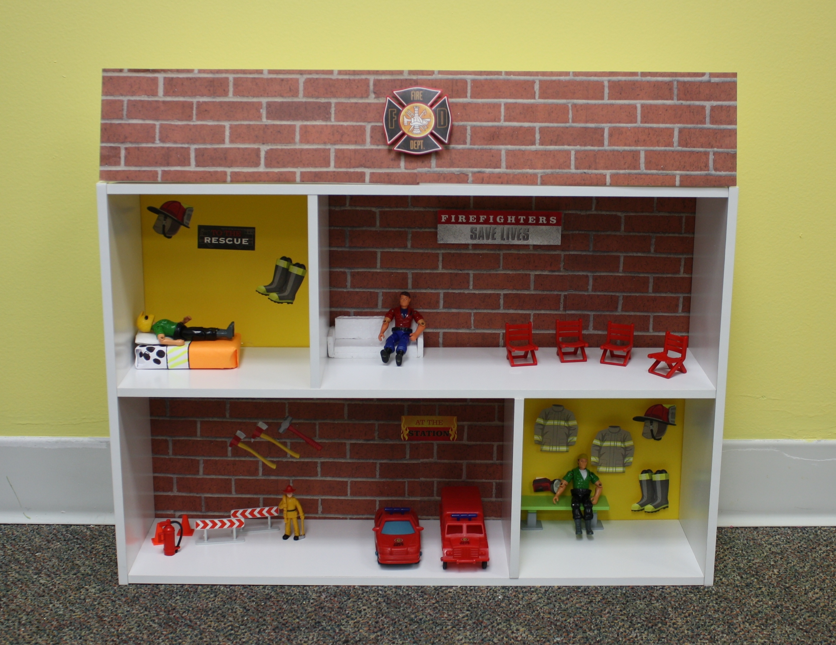 Organise My Home Closetmaid Cubeicals The Mini Offset Cubeicals Unit Shown Here Looks Great As A Thrifty Alternative To Dolls House Add Splash Of Imagination And Your Child Has Unique