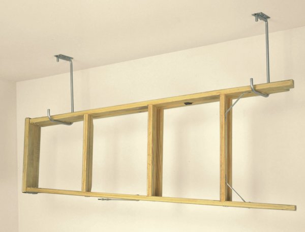 3557 - Ceiling hooks